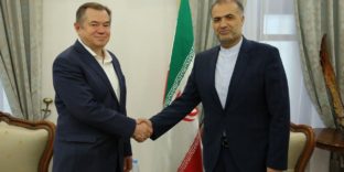 Перспективы взаимодействия обсудили министр ЕЭК Сергей Глазьев и посол Ирана в РФ Казем Джалали
