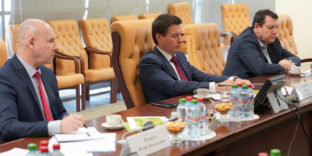 Андрей Слепнев обсудил с представителями европейского бизнеса вопросы сотрудничества ЕАЭС и ЕС