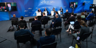 ВЭФ 2021: сеть международных контактов ЕАЭС закладывает фундамент Большого Евразийского партнерства