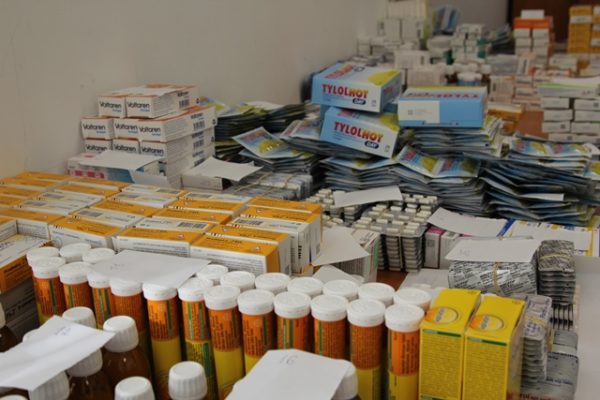 Минераловодские таможенники предотвратили незаконный ввоз из Турции более 78 кг медицинских препаратов