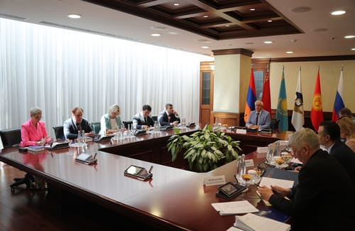 Спорная ситуация на кыргызско-казахстанской границе и другие вопросы рассмотрены оперативным комитетом ЕЭК