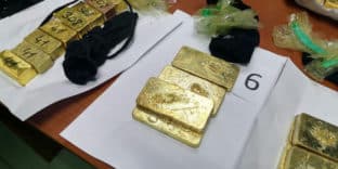 Канал контрабанды золотых слитков в Китай перекрыли читинские таможенники